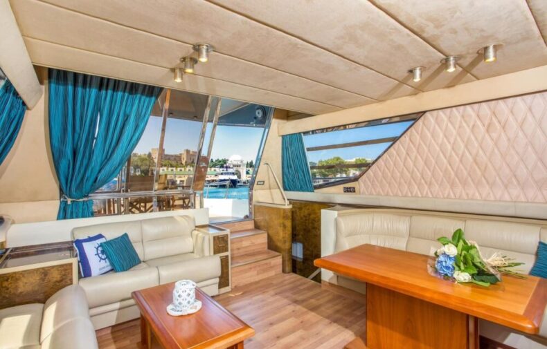 rhodes private yacht https://www.rhodes-transfer.com/